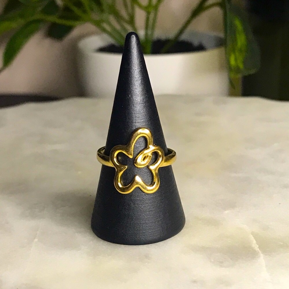 Gold Stainless Steel Flower Ring Adjustable Women Size 6.5
